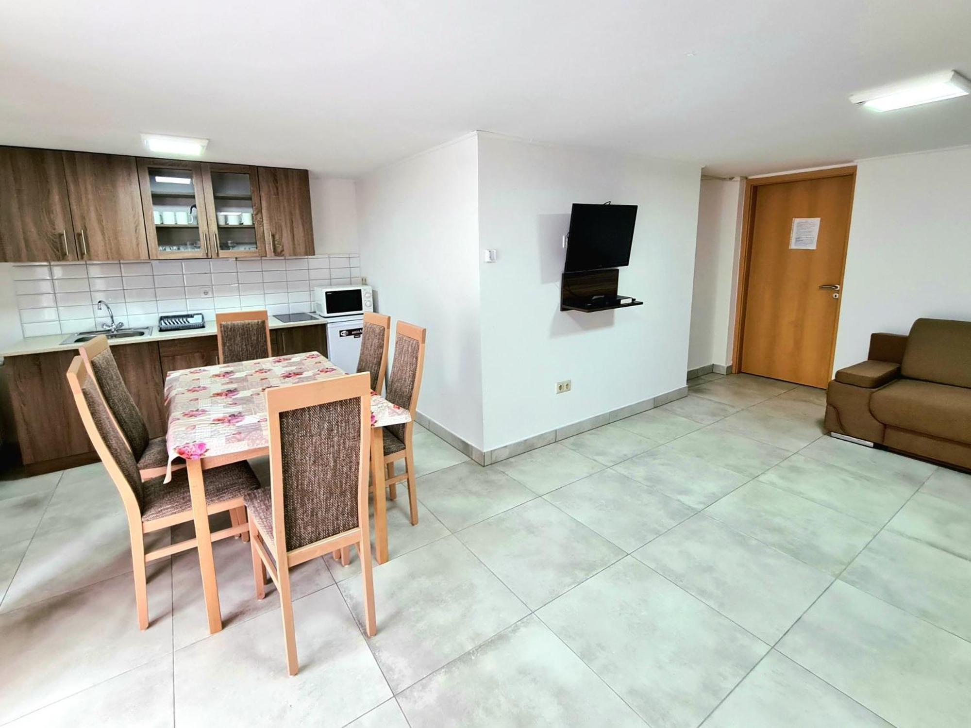 Anita Apartman شوبرون المظهر الخارجي الصورة